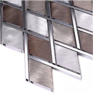 고품질 그레이스케일 주방 그것도 벽 타일 벽