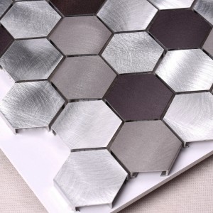 회색 타일 신제품 욕실 변기