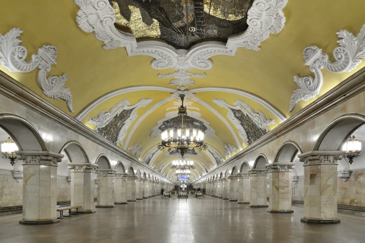 1511153500831177.jpg http_%2F%2Fcdn.cnn.com%2Fcnnnext%2Fdam%2Fassets%2F180718160429-moscow-metro-architecture-6.jpg