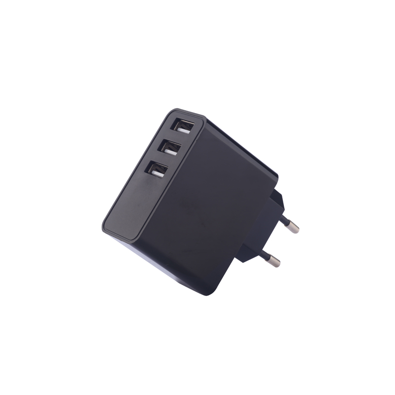 KPS-8704LC Tri-USB 포트 벽 충전기