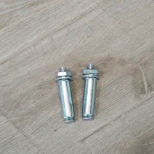 특히 빨아 먹는다.