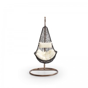 정원 야외 및 실내 등나무 고리 버들 바구니의 자 교수형