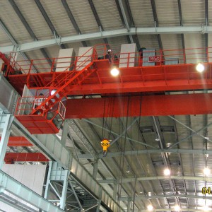 절연 오버 헤드 크레인