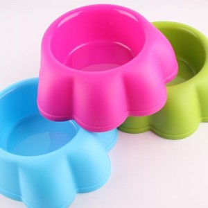 도매 발 모양의 피더 플라스틱 여행 야외 실내 개 애완 동물 그릇