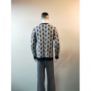 스컬 프린트 스웨터 RLMS0032F