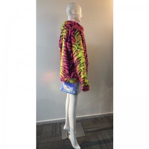 레이디스 컬러 스트립 퍼 코트 RLWF0019