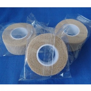 자가 접착 붕대