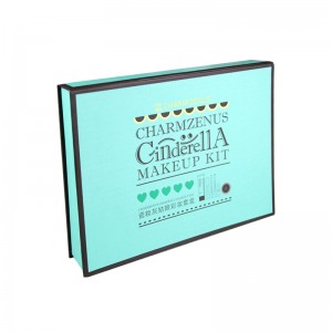 주문 메이크업과 피부 관리 선물 상자