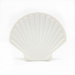 서리로 덥은 EVA 가방