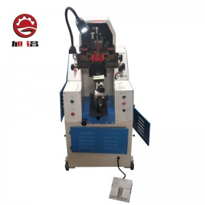 핫멜트 분사 기계를 만드는 신발