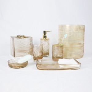 뚜렷 한 효과 크림 유리 욕실 부품 세트