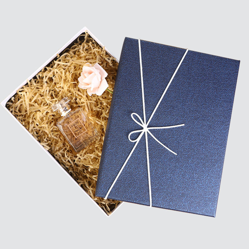 간단한 작풍 의류 상자 크기 모자 장식적인 나비 넥타이 선물 상자