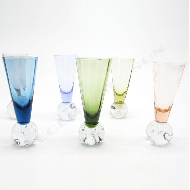 클래식 좋은 샴페인 술잔