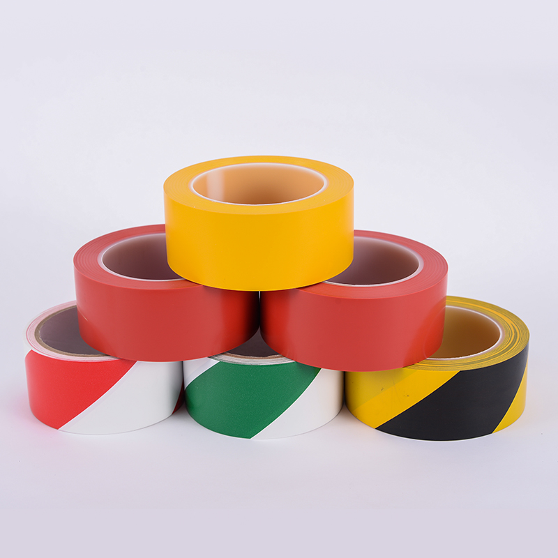 경고 지 평 접착제 안내