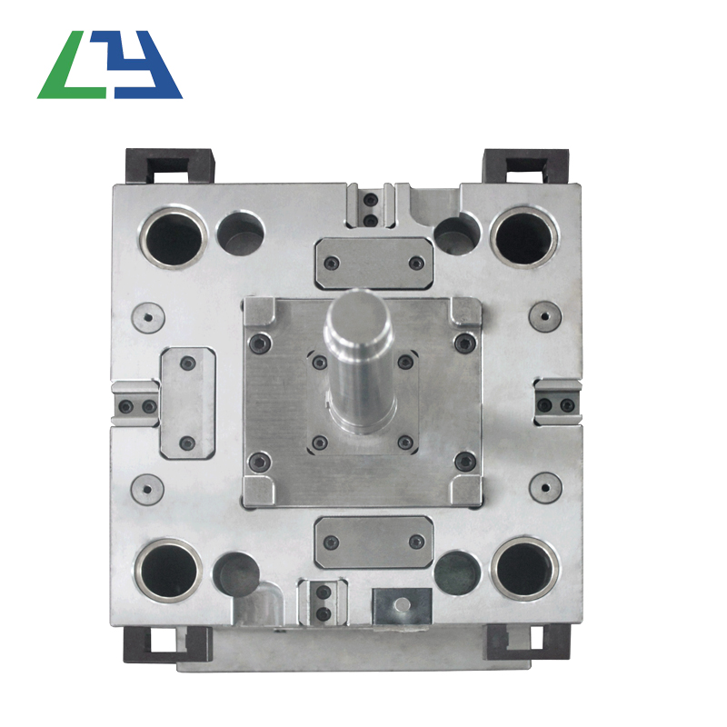 플라스틱 금형 가공 기술의 발전 추세