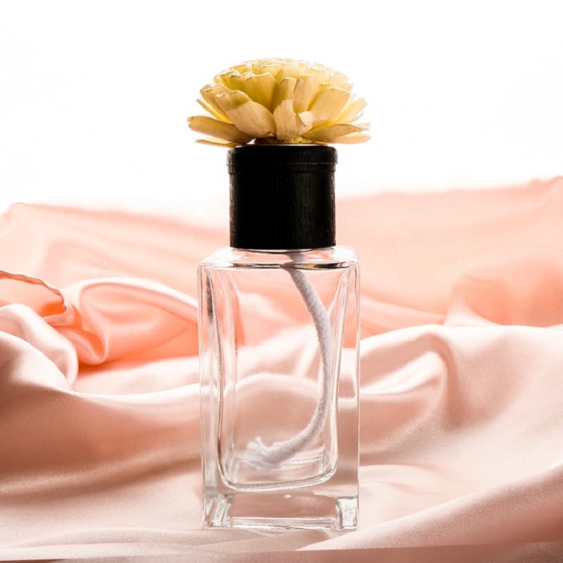 고품질 등나무는 개인 배려를위한 갈대 유포자 유리 병을 찌릅니다