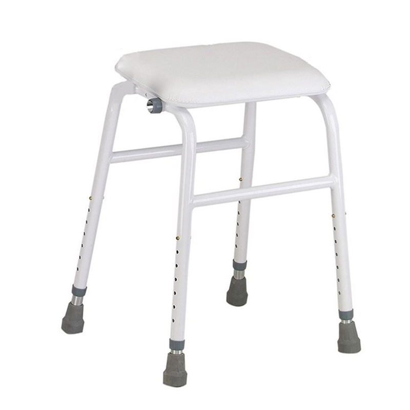 조절 가능한 팔과 패딩 처리 된 등받이가있는 다목적 의자
