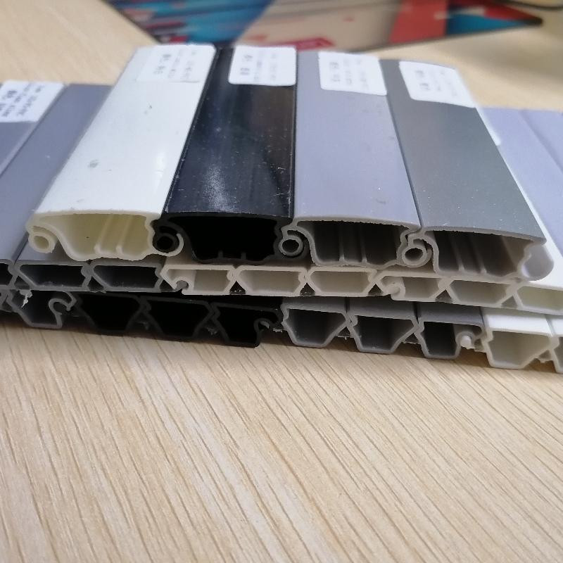 화재 정격 PVC 롤러 셔터 판금 PVC 셔터 프로필 공동 압출 PVC 프로필 판금 캐비닛 문