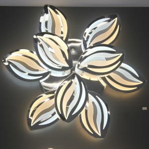 천장 라 모 샹들리에