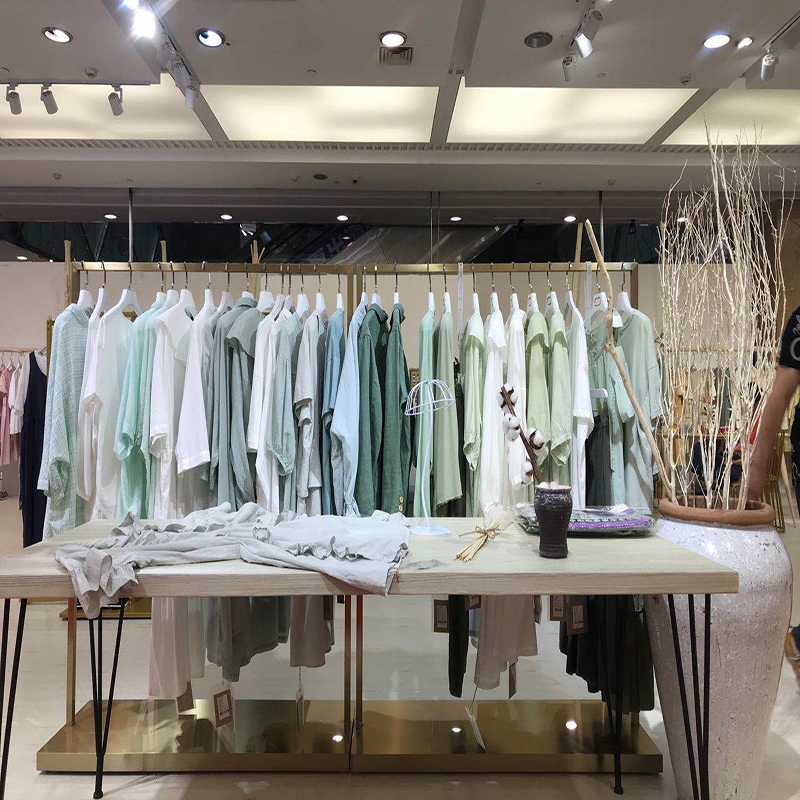 중국 여성복 의 원래 브랜드 인 벤 스 \'AI 118 원면 베 가게\' 는 패션 이 편안 하고, 우선 면 베 를 선택한다