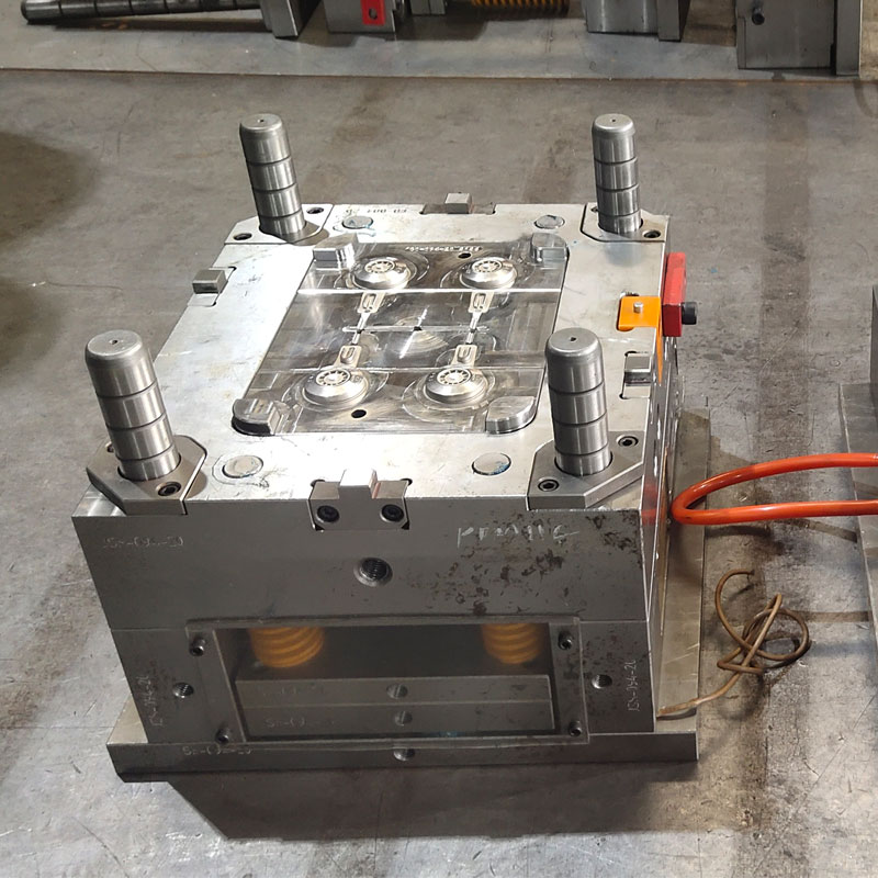 정밀 금형 시장에서 공급을 초과하는 수요가?