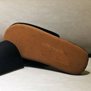 스웨터 술 슬리퍼