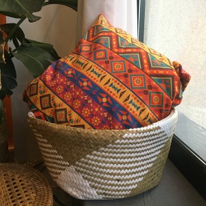 짠된 바다 바구니 바구니