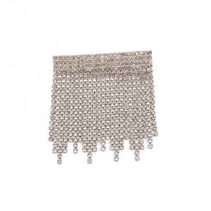 드릴 술의 브로치의 전체 기질