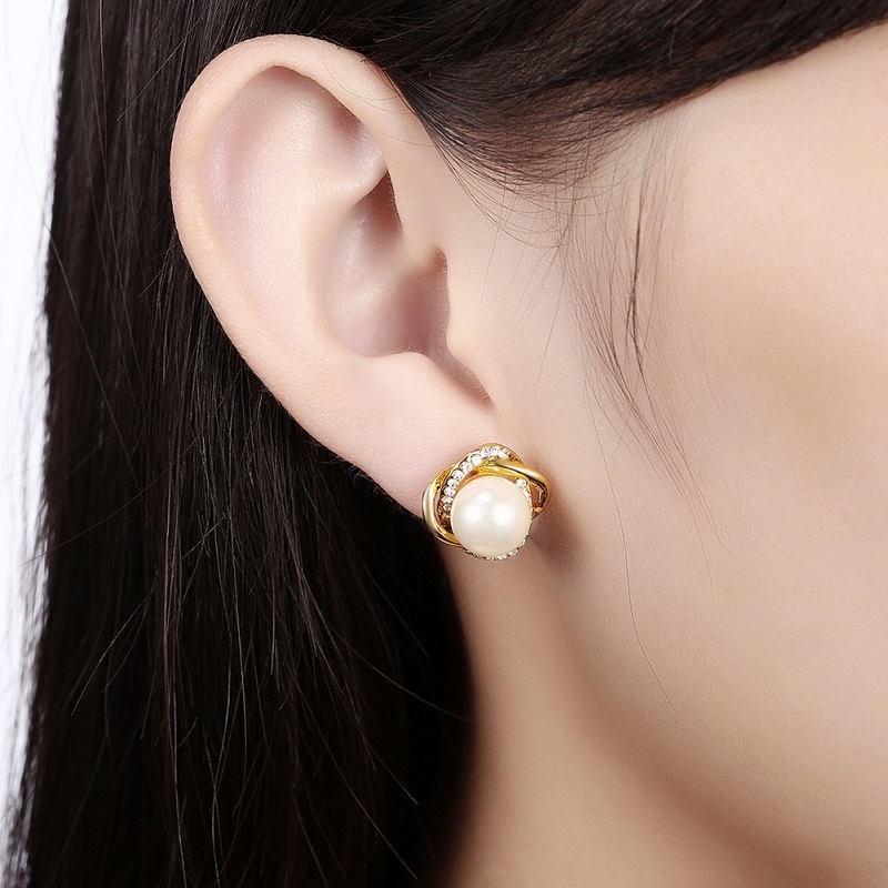 한국어 버전의 간단한 기질 귀걸이