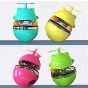 무료 샘플 아마존 고양이 장난감 애완 동물 용품 턴테이블 장난감 누출 식품 공 재미 있은 고양이 스틱 자기 즐기는 고양이 장난감