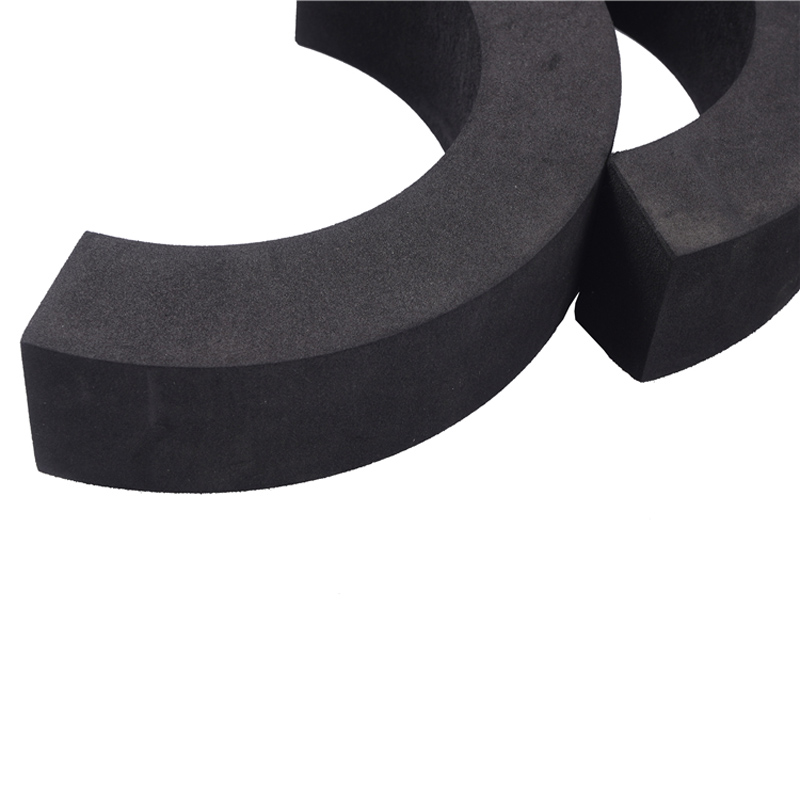 EVA 폼과 스폰지의 차이점