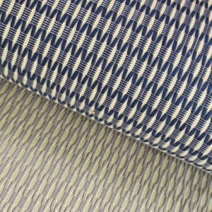 재활용 된 패브릭 패션 백입니다