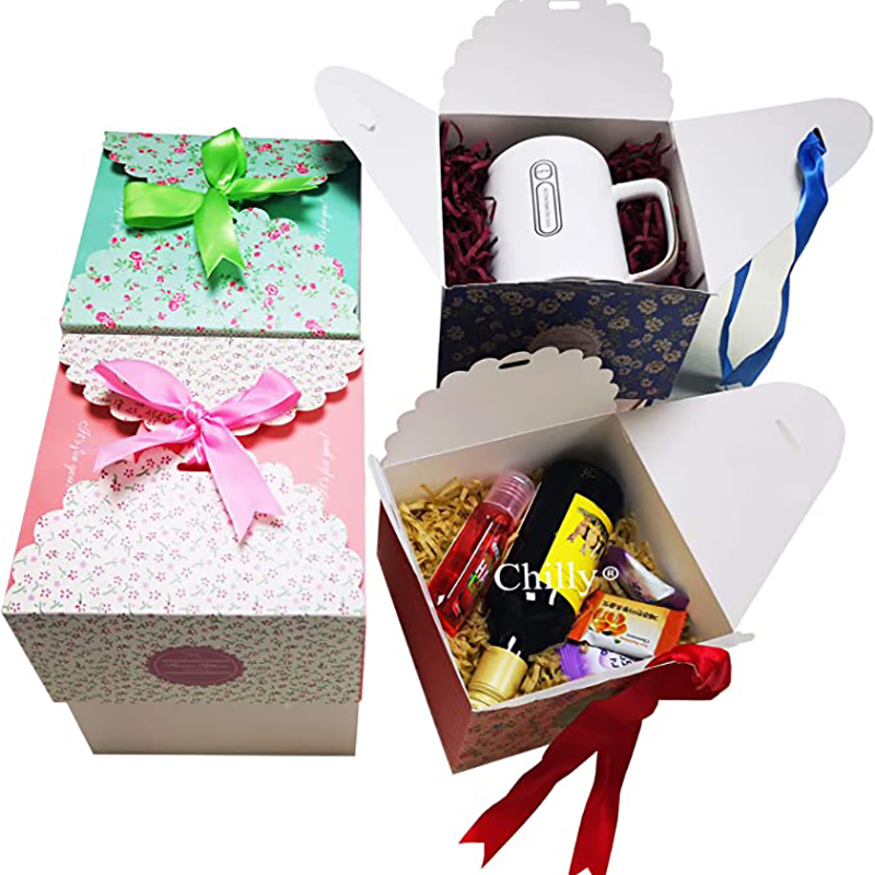 선물 상자, 4 개의 장식용 간식 상자, 케이크, 쿠키, 케이크, 사탕 및 수제 목욕 폭탄 샤워 비누 크리스마스, 생일, 휴일, 결혼식 (꽃 무늬)을위한 선물 상자