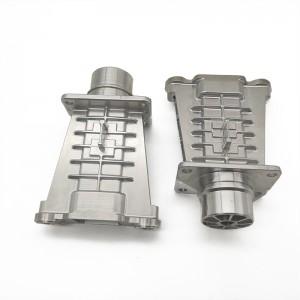 금속 부품의 정밀 가공