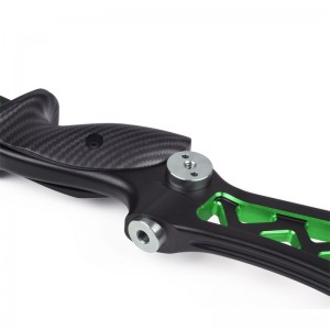 긴 화살표, 25인치 정도, 검은색과 녹색이 혼합된 색깔, 굽은 뱃머리에 파이프를 세우다