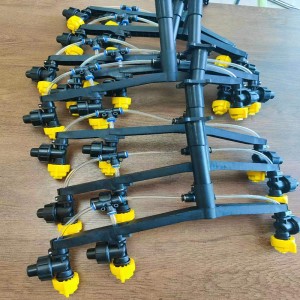 새로운 모델 인 농업 UAV의 압력 노즐은 좋은 효과로 온라인으로 배치되었습니다.