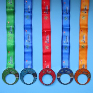 한 번의 스포츠 이벤트 기념품 조합 메달 중 5 개