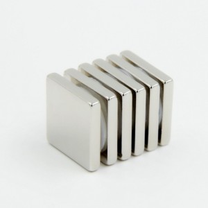 사각형 자석