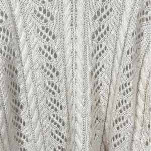 여성의 패션 둥근 목이 긴 소매 풀오버 스웨터