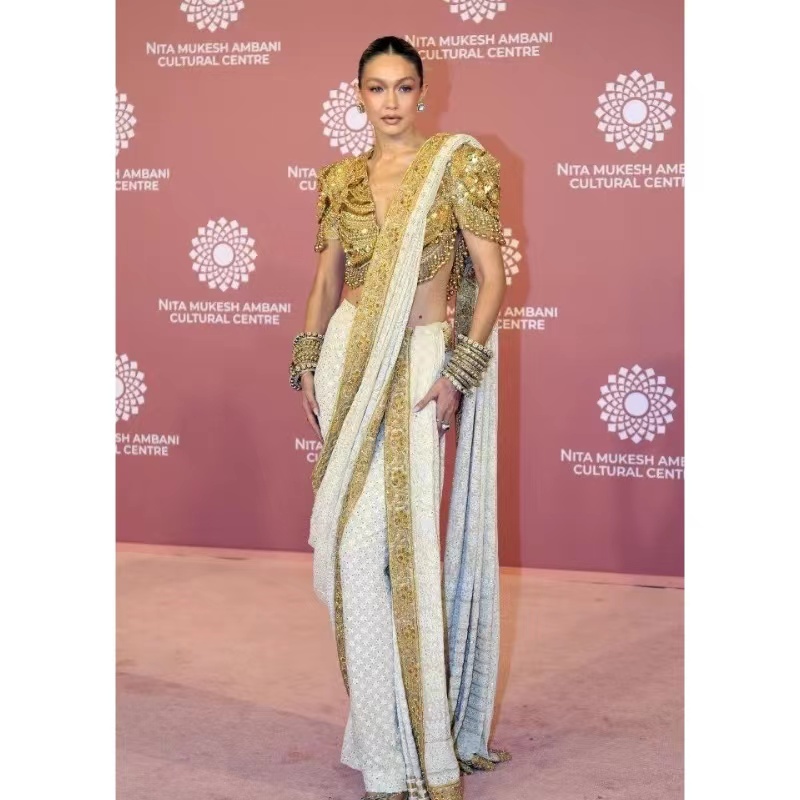 유명인 영향/landscape 패턴/elegance&전통 문화/2024-25 가을 겨울/street 사진/liu ting column