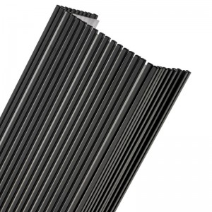 호텔의 전형적인 바닥 복도 내부의 무광택 블랙 마감 및 아크릴 디퓨저가있는 Hampton Inn Hotel Metal Wall Sconce