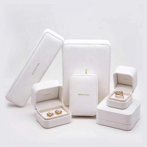 맞춤형 가죽 고급 팔찌 목걸이 귀걸이 링 박스 포장 보석 상자