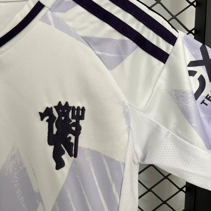 25/26 어린이 m-u 멀리있는 크기 : 16-28